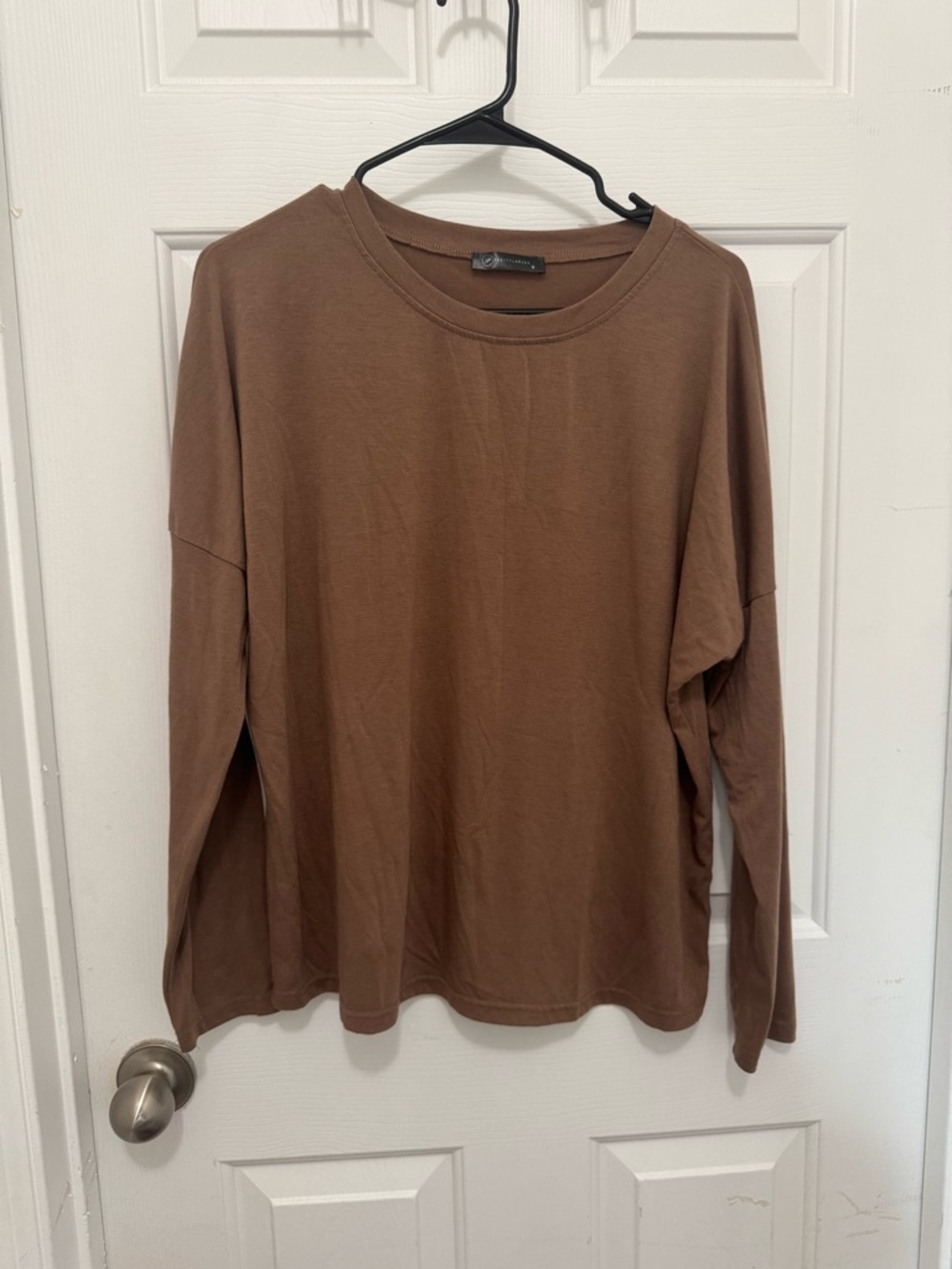 Everyday Crewneck Long Sleeve Tee - Brown